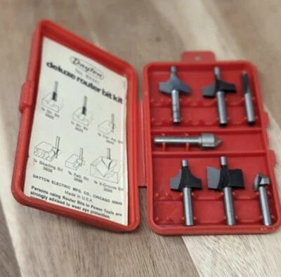 Dayton 6X441 Deluxe Router Bit Kit de transporte Estuche Instrucciones 7 bits. 1990 Foto 1 de 4