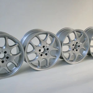 Pulverbeschichtung Beschichtung - Felgen Autofelgen - 3-Schichter bis 16-19 Zoll - Bild 1 von 11