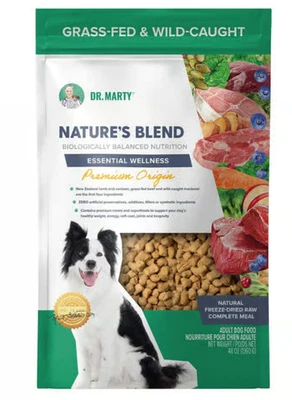 Comida cruda liofilizada Dr. Marty Nature's Blend para perros, receta premium 48 oz Foto 1 de 4