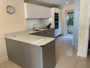 3833109 Poggenpohl Modern Slab Dove Grey & Cream Kitchen with Peninsula - Picture 1 of 1