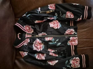 Urban Republic Girls Collection Black Floral Bomber Jacket Size 4 - Picture 1 of 8