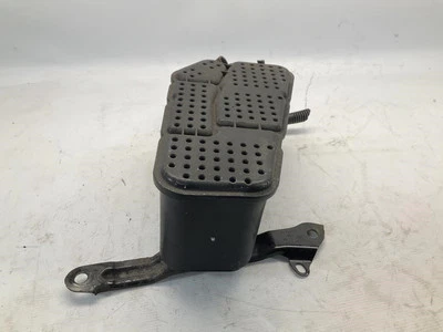 Audi A4 A5 2018-2020 bote de vapor de evaporación de combustible T Foto 1 de 4