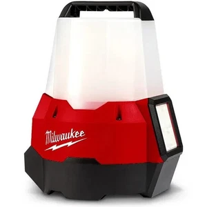 MILWAUKEE 18V COMPACT SITE LIGHT W. FLOOD MODE M18TAL-0 - Imagen 1 de 5