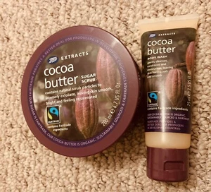 Boots Extracts Cocoa Sugar Scrub 200ml & Body Wash 75ml Gift Set Brand New - Bild 1 von 2