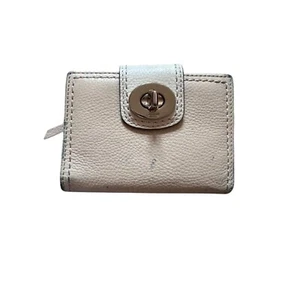 Coach Turnlock Portafoglio Piccolo Pelle Bifold Porta Carte Beige - Foto 1 di 3