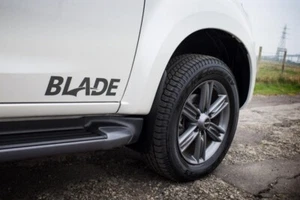Genuine Isuzu D-Max BLADE DECAL IN CHARCOAL 2012-2020 LEIACC2900C - Picture 1 of 1