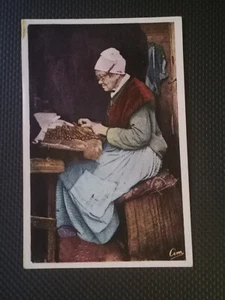 CPA 43 LE PUY - Une Dentellière - Foto 1 di 2