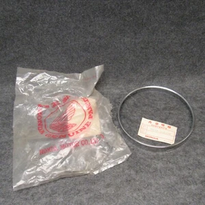 1970-1972 Honda N600 AZ600 Coupe LH Headlight Retainer Ring 33152-568-673 W344B - Bild 1 von 6