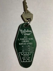 Holiday Inn Hotel Motel Room Key Fob with Key Liberal Kansas - Picture 1 of 2