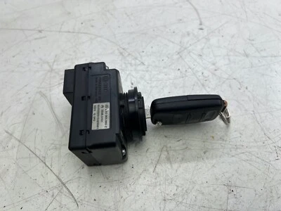 VOLKSWAGEN TOUAREG 2.5 2003 IGNITION BARREL WITH KEY 3D0905865 - Image 1 of 4