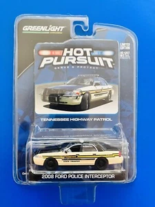 RARE 2010 GreenLight Hot Pursuit TENNESSEE HWY PATROL 2008 FORD CROWN V8 POLICE - Picture 1 of 9