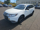 2018 Mitsubishi Outlander LE Mitsubishi Outlander with 38088 Miles available now!