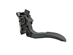 Mercedes-Benz Sprinter 2021 W907 W910 Accelerator Pedal A9073010200 - Picture 1 of 7