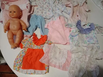 Ancien poupon Bébé Poupée Corolle 1991 Hauteur 30cm - Photo 1/4