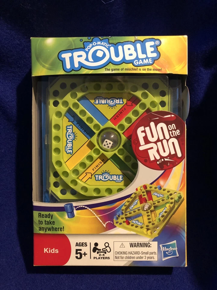 Milton Bradley Pop-o-matic Trouble Travel Game Fun on The Run Mini 2005