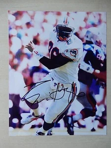 Terry Glenn Autographed 8" X 10" Photograph #2 - Picture 1 of 2