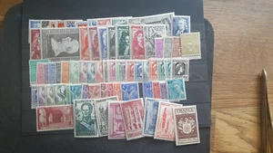France 1944 complete year ( 70 stamps) MH Cat E70,- - Picture 1 of 1