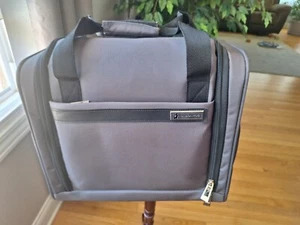 London Fog Southbury  15" Vertical Under The Seat Bag  Travel Bag  Luggage - Picture 1 of 11