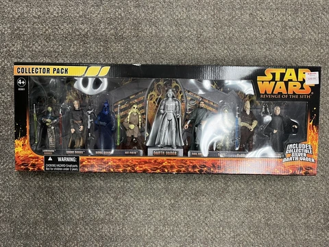 + Hasbro 2005 Star Wars Revenge of the Sith Collector Pack 9 Figure Set NIB Cover