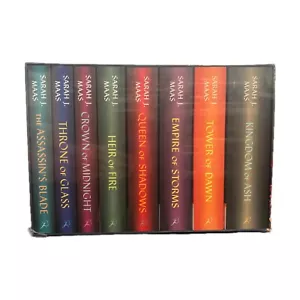 Juego de caja de trono de vidrio (libro de bolsillo) de Sarah J. Maas - Nuevo sellado - Imagen 1 de 5