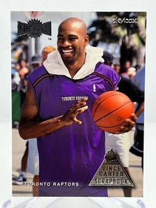 Álbum de recortes Vince Carter 1999-00 Skybox Metal Universe #10 de 10 Vince Carter - Imagen 1 de 2