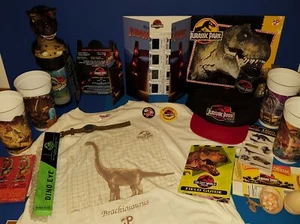 JURASSIC PARK PROMO / SWAG LOT, WATCH,PRESS KIT W SLIDES,T SHIRT,CAST INVITE++   - Picture 1 of 14