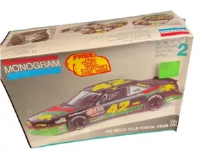 Monogram 1991 Vintage Mello Yellow Stock Car Kit 1/24 Kyle Petty #42 Model 2428 - Picture 1 of 5