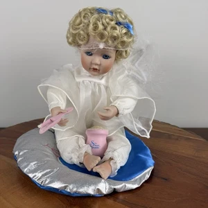 Ashton-Drake Galleries "Sweet Dreams" Puppe #76503 mit Mondkissen & Glas Orig Karton - Bild 1 von 23