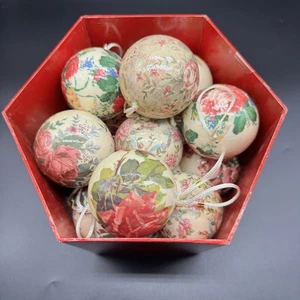 Palla Decoupage Addobbi Albero di Natale Set di 12 Poinsettie - Foto 1 di 10