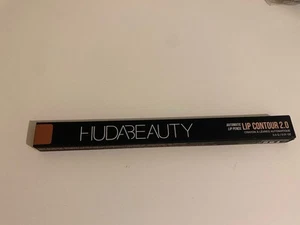 Huda Beauty Lip Contour Lipliner in Pinky Brown - Picture 1 of 3
