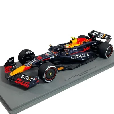 Modellino F1 Spark 1/18 Oracle Red Bull Racing RB20 Sergio Perez #11 2nd Bahr... - Immagine 1 di 4