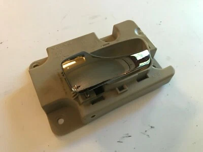 Manija de puerta interior trasera izquierda 98-00 Volvo S70 V70 XC70 Foto 1 de 4