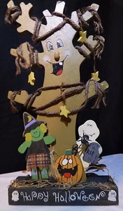 Halloween Decor - Wooden Tree Ghost Pumpkin Grave / Scarecrow Figure - Picture 1 of 5