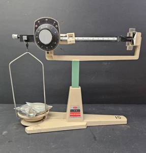Ohaus Dial-O-Gram 1324 Beam Balance Scale w/ Tray, 310 g Capacity - Made in USA - Picture 1 of 11