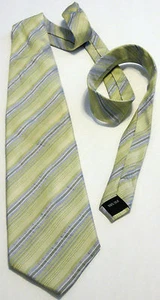 Bill Blass Yellow~Gray Striped 100% Silk Men's Necktie - Picture 1 of 3