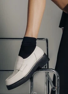 Mocasín Plataforma KOIO Bari En Marfil Hecho en ITALIA Talla 38 Ret $395 - Imagen 1 de 11
