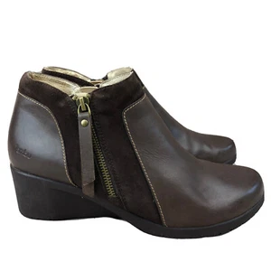 Jambu Cube Hyper Grip Boot Womens 9.5 M Brown Leather Wedge Ankle Shoe - Picture 1 of 12