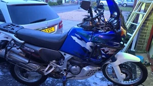 Africa Twin 750 XRV750 RD07A JDM - Picture 1 of 9