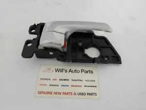 GENUINE BRAND NEW KIA CERATO 2008-2013 HANDLE ASSY - FRONT DOOR INSIDE, RH JYH - Picture 1 of 7