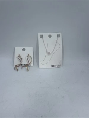 Forever 21 Lote De 2 Pendientes Y Tobilleros Oro/Rosa Nuevos Con Etiquetas Foto 1 de 4