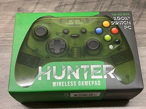 Retro Fighters Hunter Green Original XBOX Wireless Controller Brand *NEW* - Picture 1 of 5