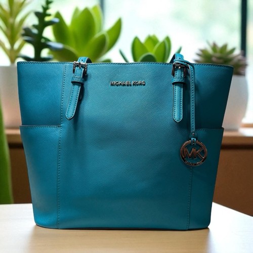 Borsa Michael Kors Jet Set media turchese PVC massiccio argento ferramenta designer