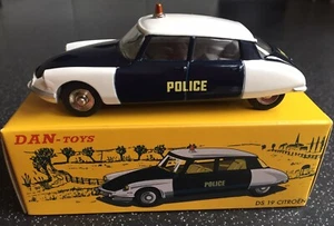 Raro - Dinky Toys/Dan Toys DAN - 084 Citroen DS19 Coche de Policía - ¡Acabado Impresionante! - Imagen 1 de 11