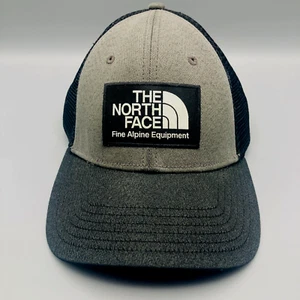 Gorra The North Face Snap Back Gris Negro Malla Logo Exterior Camionero - Imagen 1 de 6