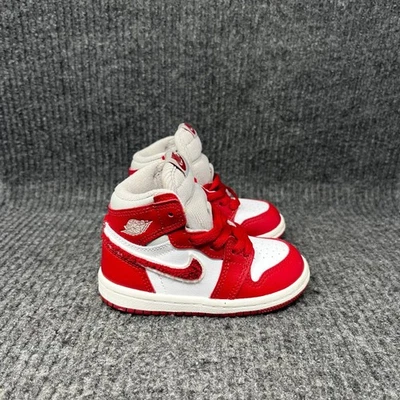 Nike Air Jordan 1 Retro High OG Varsity Red White Toddler Shoes TD 6C CU0450-061 - Image 1 of 4