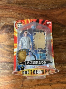 BBC DOCTOR WHO CASSANDRA & CHIP ACTION FIGURE NEW - Picture 1 of 2