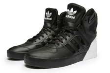 adidas high top trainers