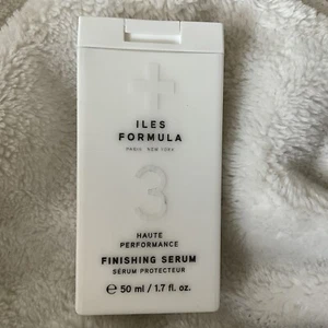 Iles Formula Haute Performance Finishing Serum 1.7 oz 50 ml Travel Size NWOB - Picture 1 of 4