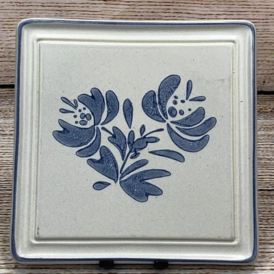 Azulejo Pfaltzgraff Yorktowne Trivet Cuadrado Gres Azul Floral Decoración Cocina EE. UU. Foto 1 de 4