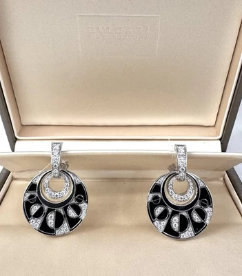 Pendientes de ónix de diamantes de oro blanco de 18 k Bvlgari Intarsio Foto 1 de 4